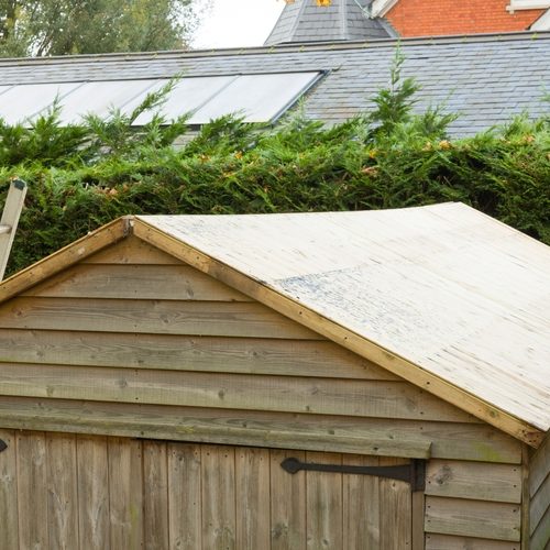 dreamstime_s_324482747 shed repair